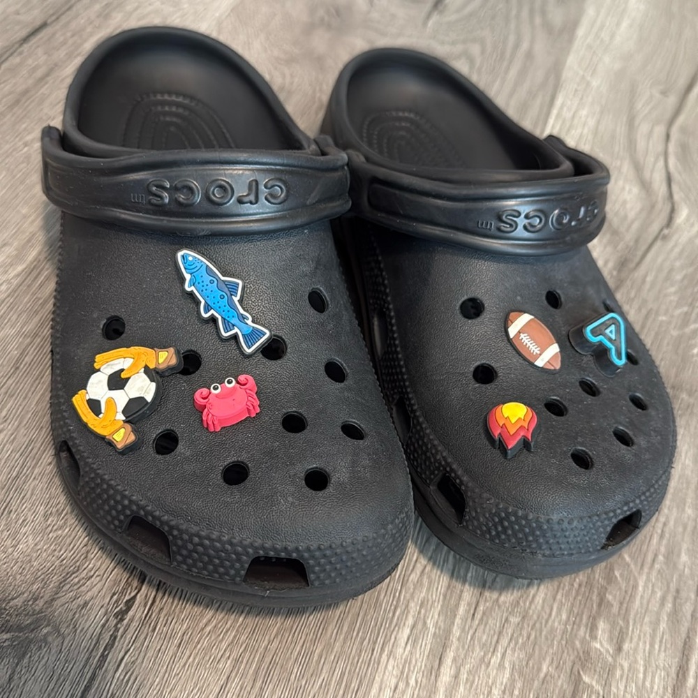Black CROCS with Jibbits